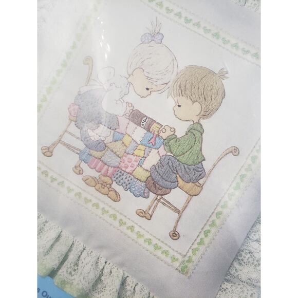 Vintage Precious Moments Crewel Pillow Kit GOD BLESS OUR HOME first home gift - Picture 3 of 6